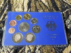 Germany Federal Republic 1977 F Proof Set in Original Case - No COA - Picture 1 of 4