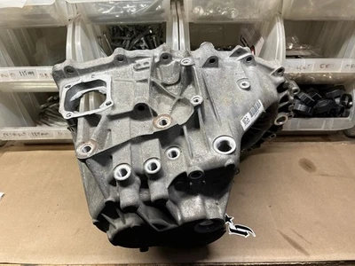 03-07 Honda Accord 5spd M/T Back Half Rear Case K24a4 - Image 1 of 4