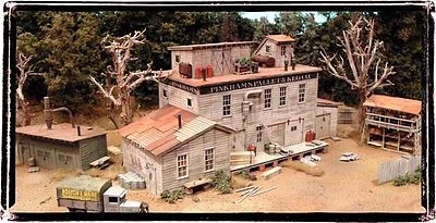 Bar Mills 811 N Scale Pinkham's Pallet & Keg Co. -- Kit - Image 1 of 1