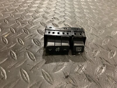 Módulo de botón interruptor de viaje Odo control de crucero control de crucero Fxus 13-15 GS350 F-Sport fabricante de equipos originales Foto 1 de 4