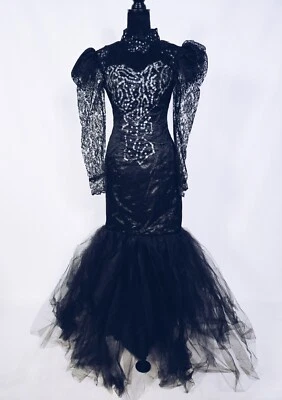 Vintage Long Sleeve Lace Mermaid Gown With Tulle Bottom - Image 1 of 4