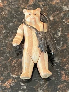 Vintage 1983 Kenner Star Wars Logray Ewok Medicine Man Hong Kong w/ Medicine Bag - Picture 1 of 4