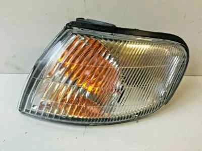 FITS NISSAN ALMERA FRONT CORNER LIGHT INDICATOR UNIT PASSENGER N15 1998-2000 - Image 1 of 4