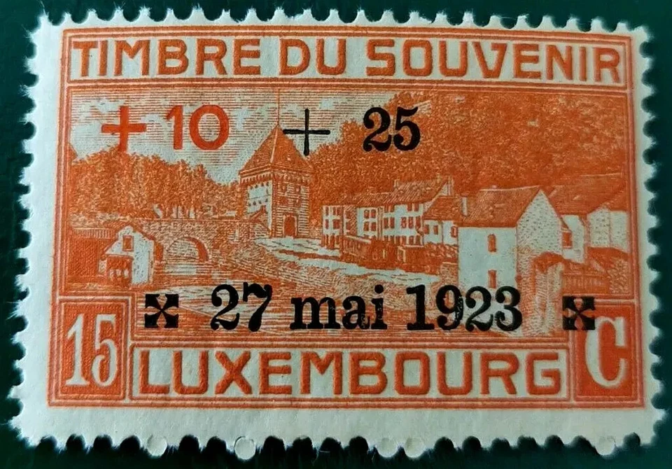 Люксембург: 1923 открытие мемориала воина пр. (Коллекционная марка). - Изображение 1 из 1