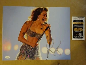 Signed Miley Cyrus Autographed 11"x14" Photo JSA COA - Picture 1 of 6