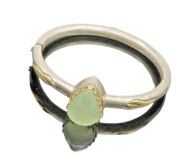 925 Silver & 14K GOLD  Vintage Cabochon Peridot Hinge Bangle Bracelet  BT8098 - Image 1 of 4
