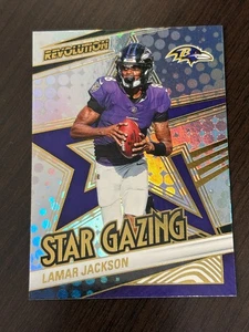 2025 Panini Revolution Lamar Jackson #1 Star Gazing - Ravens - Foto 1 di 2