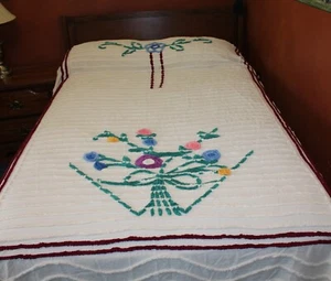 Vintage Creme Design mit weinroter Borte & Blumen Chenille Tagesdecke Doppelbett 90"x98" - Bild 1 von 11
