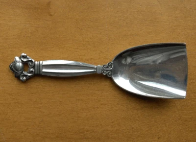 Pala/cucharada de azúcar Georg Jensen bellota plata esterlina~Hecha en Dinamarca~muy limpia Foto 1 de 4