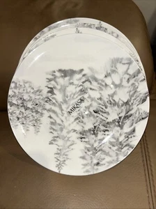 MIKASA WOODLAND INVIERNO CARBÓN GRIS ÁRBOL NAVIDAD 4 PLATOS ENSALADA POSTRE - Imagen 1 de 5