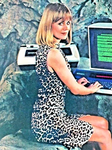 The Dictaphone Cave Girl Stone Age Vintage 1981 Original Print Ad 8.5 x 11" - Picture 1 of 10