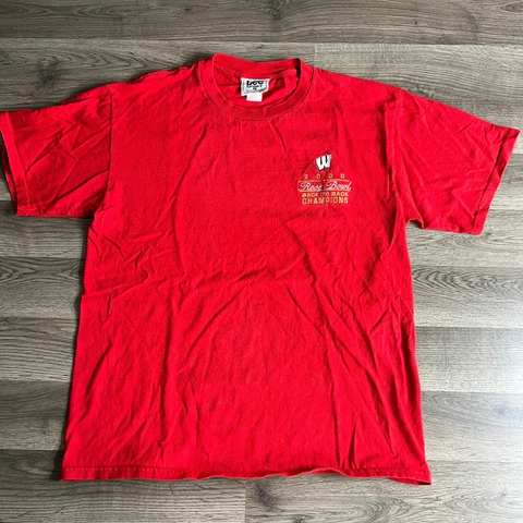 VTG Wisconsin Badgers T Shirt Men's L Rose Bowl Back to Back Champions 2000 Cover