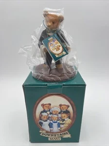 Department 56 Upstairs Downstairs Bears Winston The Footman And Valet - Picture 1 of 8