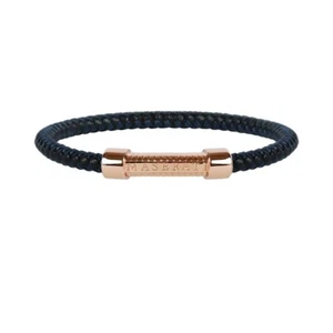 MASERATI Bracciale Uomo Acciaio e Cuoio JM416AIK24 Prezzo al cartel. €99,00 - Bild 1 von 1