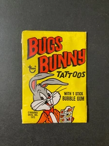 Bugs Bunny tattoos , Vintage rare 1971 topps unopened full pack - Picture 1 of 2