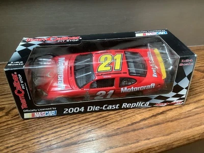Team Caliber Pit Stop 2004 NASCAR #21 Ricky Rudd - Motorcraft 1:24 Die-Cast Car - Image 1 of 4