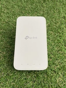 TP-Link RE300 AC1200 Dual Band Mesh Wi-Fi Range Extender (A87) - Picture 1 of 4