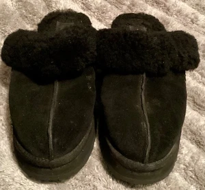 UGG Slides, Größe (8). In gutem gebrauchten Zustand. - Bild 1 von 3