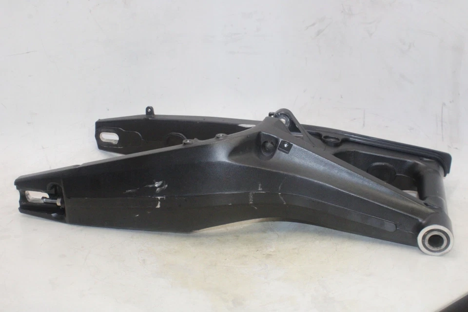 14-16 HONDA CBR650F OEM BRAÇO OSCILANTE TRASEIRO SUSPENSÃO TRASEIRA BRAÇO OSCILANTE - Imagem 1 de 4