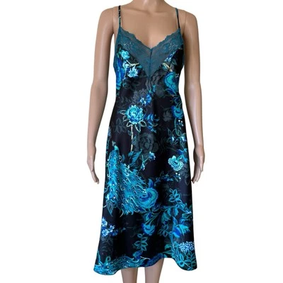 Correas de espagueti In Bloom By Jonquil Chemise talla pequeña con ribete floral de encaje Foto 1 de 4