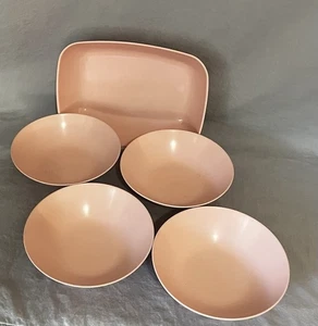 Vintage Pink Melmac 4 Bowls & 1 Oblong Serving Dish Melamine Brookpark Retro MCM - Picture 1 of 8