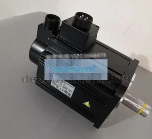 1PCS NEW Panasonic SERVO MOTOR MDME302GCG - Picture 1 of 3