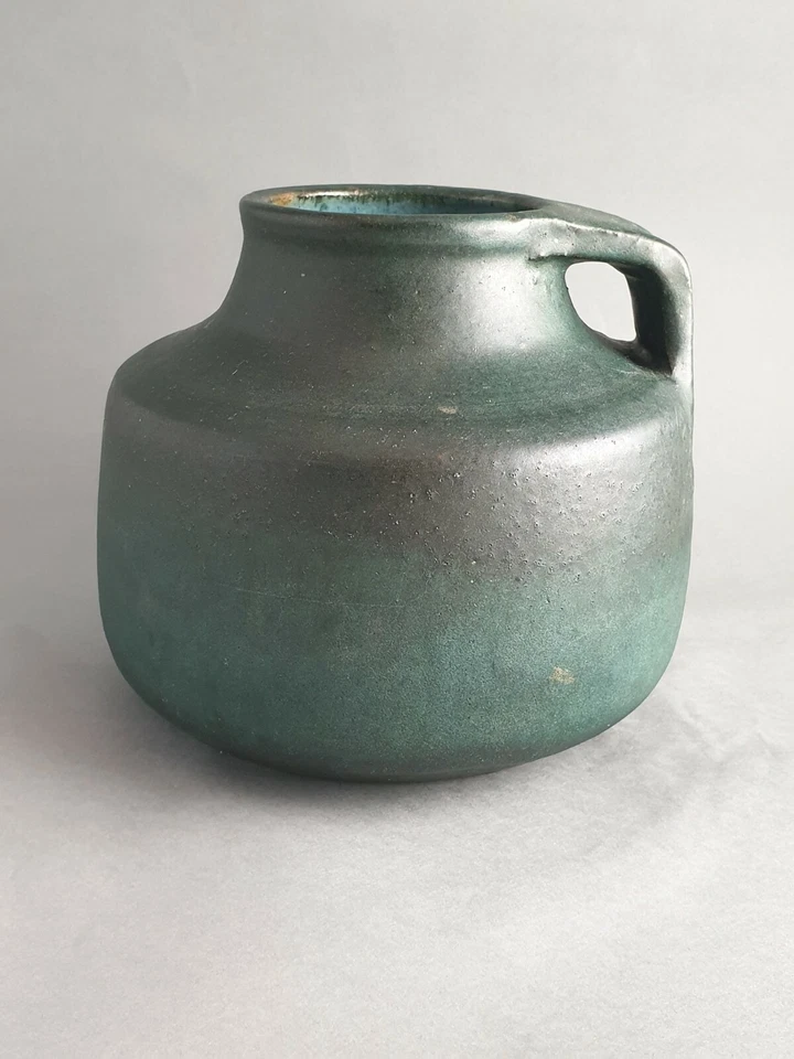 VASE KERAMIK KRUG SIGNIERT Radmarke VINTAGE GRÜN MID CENTURY GERMANY WGP GRÜN  - Bild 1 von 4