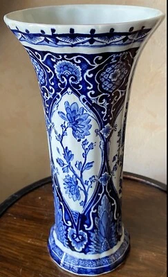 Vase faïence Delft - Boch pour royal sphinx - vers 1900 / 1920 - Hauteur 25 cm - Photo 1/4