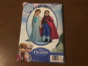 Disney Frozen Costume Pattern ~ Simplicity S0733 / 1233 ~ Child size 3-8 ~ New - Picture 1 of 5