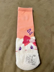 Hello Kitty Universal Studios Japan Pink Socks Tiny Chum USJ 2024 - Picture 1 of 2