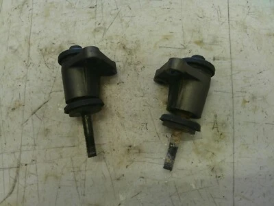 Suportes de montagem de motor dianteiro 1999-2004 Kawasaki ZR7 S ZR750 - Imagem 1 de 4