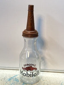 Gargoyle Mobiloil Motor Oil Bottle Spout Cap Glass 1 Quart Vintage Style Gas - Picture 1 of 7