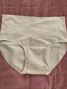 Underoutfit MEDIUM Smoothing at Waist Sand Brief NWOT Style 308 - Picture 1 of 3