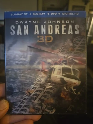 San Andreas 3D (Blu-ray 3D/2D/DVD) w/Lenticular Slipcover - Image 1 of 2