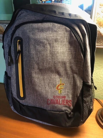NBA Cleveland Cavaliers TEAM BACKPACK New w/Tags NICE Heathered Gray POCKETS Cover