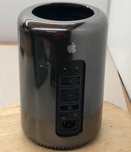 APPLE MACPRO A1481 LATE 2013 XEON E5 @ 3.7GHz 32GB RAM 500GB SSD*DUAL GRAPHICS - Picture 1 of 11