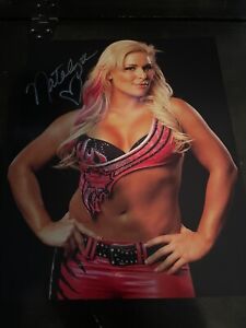 Natalya Neidhart WWE Signed Photo