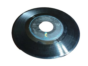 Robert Palmer Addicted To Love / Let's Fall In Love Tonight 45 Island 1986, WORN - Picture 1 of 13