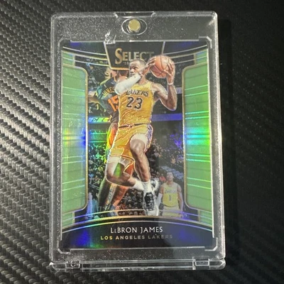2018 Lebron James Panini Select Neon Green Prizm Refractor # 44 /75 - Image 1 of 4