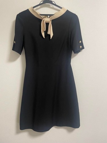 Abito Gucci pezzo unico manica corta taglia 40 nero lunghezza ginocchio tutte le stagioni donna