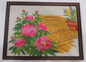 Vintage Embroidery  Floral Wood Framed Wall Hanging Art Decor 17X13 - Picture 1 of 10