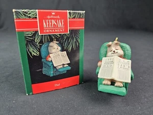 Hallmark Andenken Weihnachtsschmuck 1992 Papa Hase schlafend in Liege - Bild 1 von 7