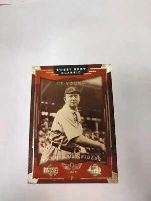 2004 Upper Deck Sweet Spot Classic Cy Young #18 HOF (PWE) - Image 1 of 2