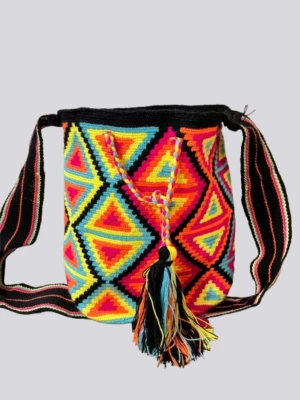 Bolso Wayuu Original Tejido Hecho a Mano en Colombia Foto 1 de 3