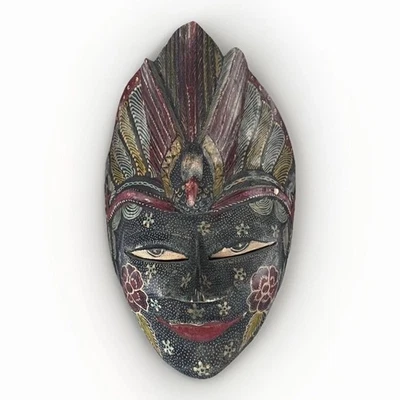 HAND CARVED WOOD BATIK MASK JAVA ART WALL DECORATION ORNAMENT 9x5.5” - Image 1 of 4