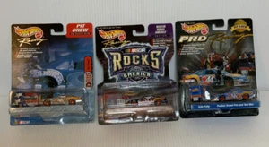 Hot Wheels 1/64 Kyle Petty Pit Crew & NASCAR Rocks Lot Of 3 Diecast Cars - Picture 1 of 5