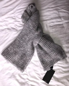 PEUTEREY ITALY GRAY SCARF MEN’S / WOMEN’S / UNISEX *NEW W TAGS $120 Like Aritzia - Picture 1 of 8