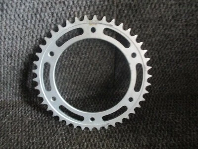 BMW F 700 GS F 800 GS 2008-2018 PIÑÓN TRASERO ACERO 525 42T C-DSP-0335 JTR6-42 Foto 1 de 4