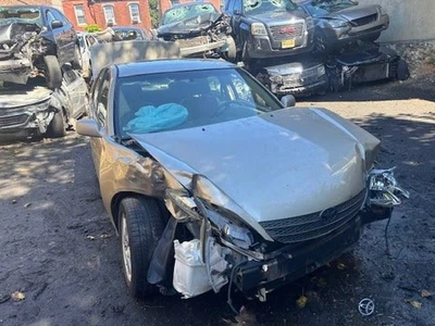 Alternator Fits 02-03 LEXUS ES300 1383408 - Image 1 of 4