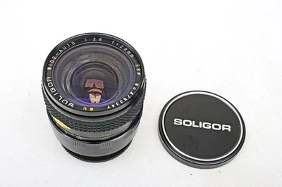 Soligor MC Wide-Angle 28mm f2.8 AE Konica AR mount Multi-Coated Prime Lens+GREAT - Image 1 of 4